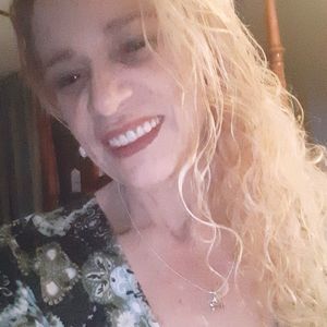 Meet your Posher, Vicki cox